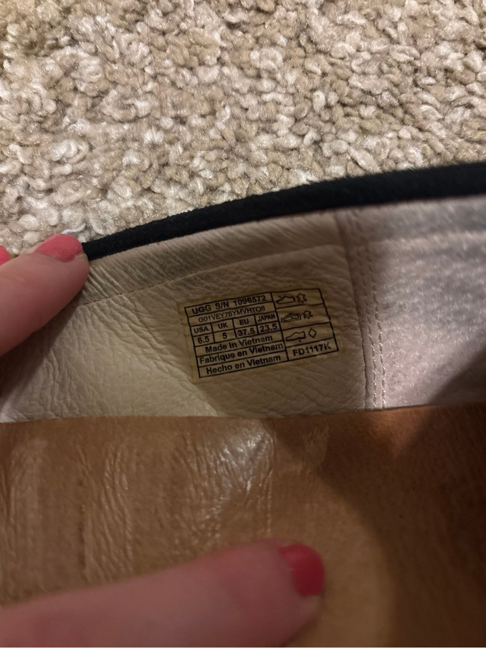 UGG Suede Black Loafers Size 6.5 - Picture 4 of 4